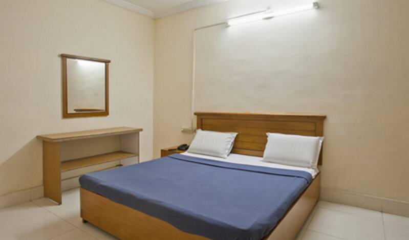 Hotel Tiranga Lodging, Pune 4